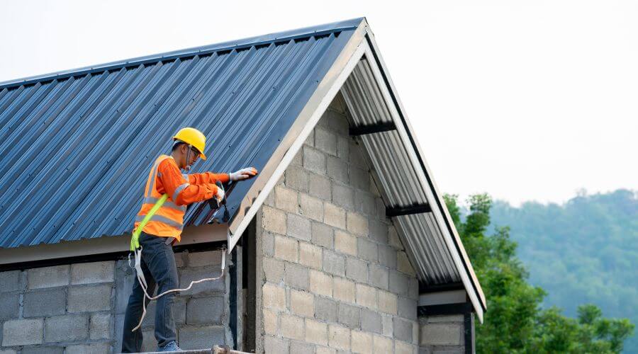 Expert top industrial roofings services in Arminto, WY